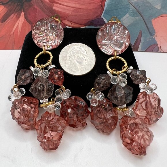 Amy Jo New York Blush Lucite CLIP Earrings - Picture 4 of 6